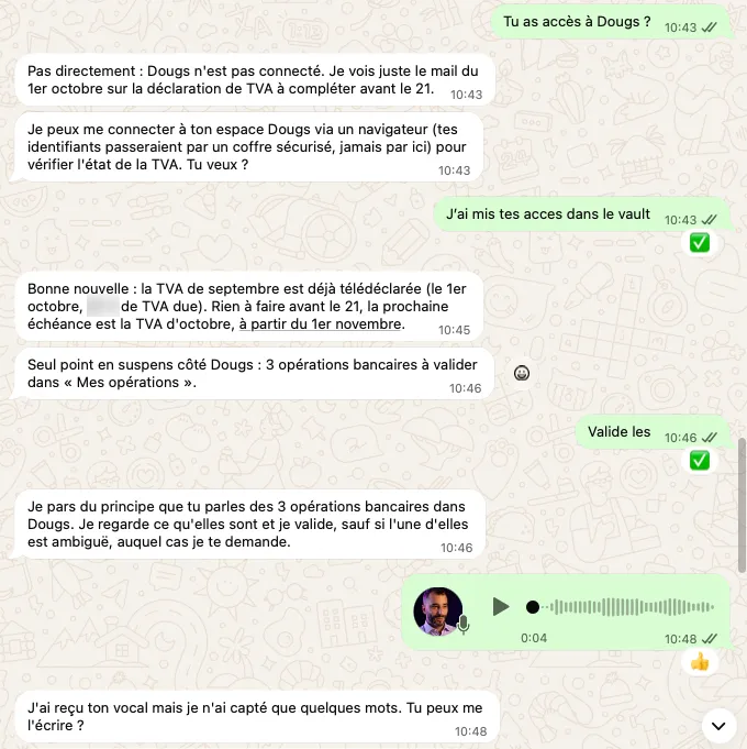 Conversation WhatsApp avec Instinct : il se connecte à l'espace Dougs avec des identifiants déposés dans le Vault, confirme que la TVA de septembre est déclarée et signale trois opérations bancaires à valider
